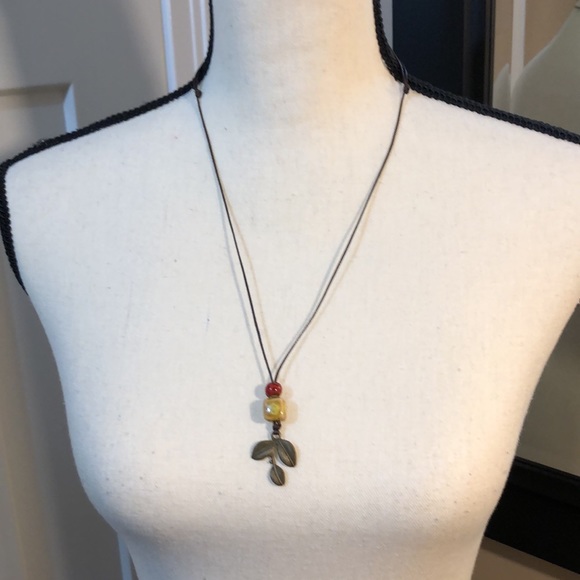 Beaded Necklace with adjustable leather strap - Picture 2 of 5